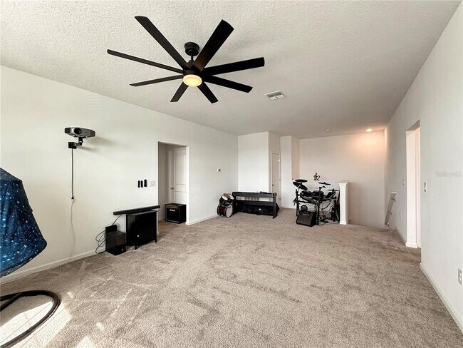 Building Photo - 4411 Holstein St