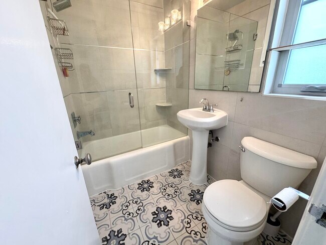 Building Photo - 210 Ocean Breeze