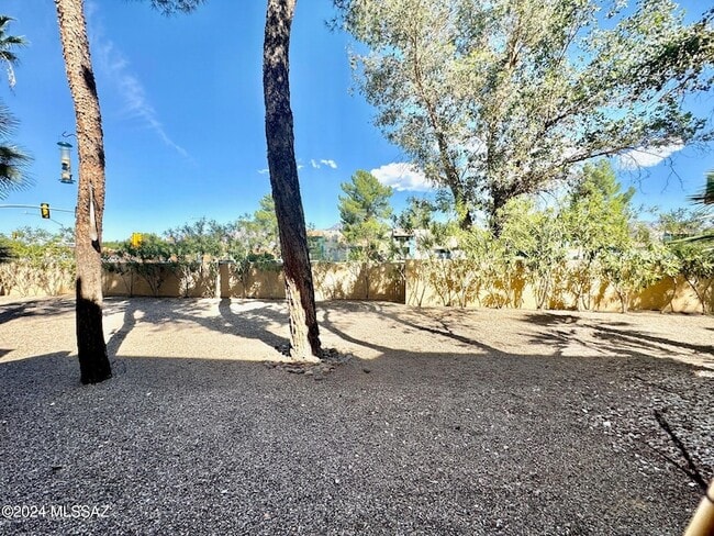 Building Photo - 7620 E Callisto Cir