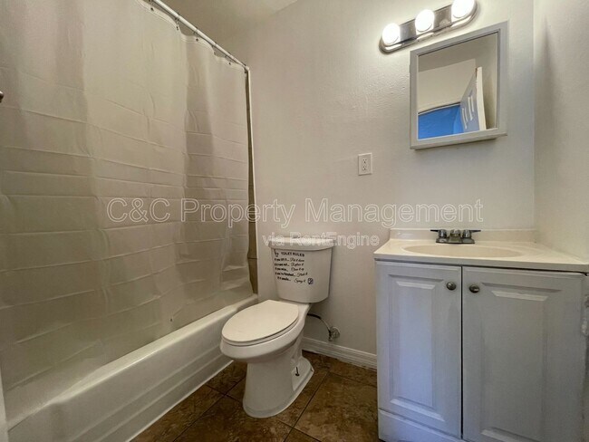 Building Photo - 199 N Inez St