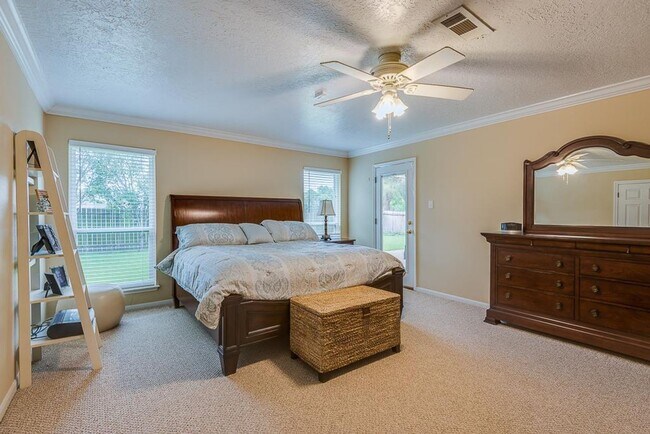 Building Photo - Zoned to CLHS! Updated One Story 4BR Home!