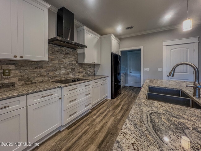 Building Photo - 4325 Appleton Ave