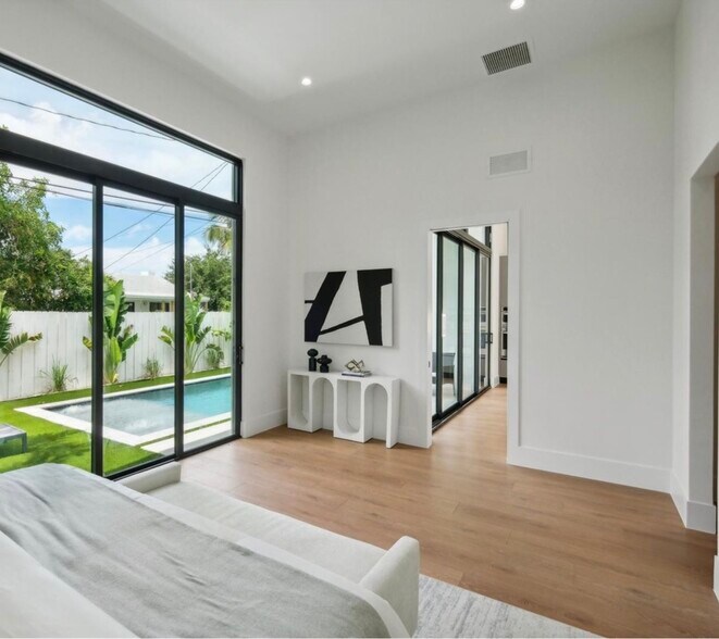 Building Photo - 510 NW 50th St