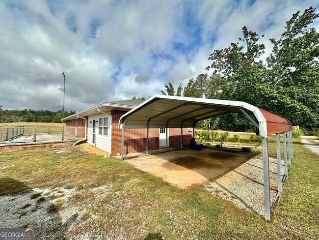 Building Photo - 1233 GA-120