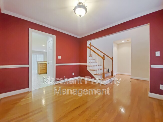 Building Photo - 11 Tupelo Ct