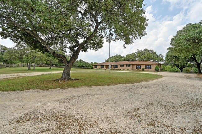 Building Photo - 9209 Rock Way Dr
