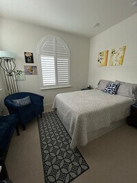 Building Photo - 5700 Knight Rd