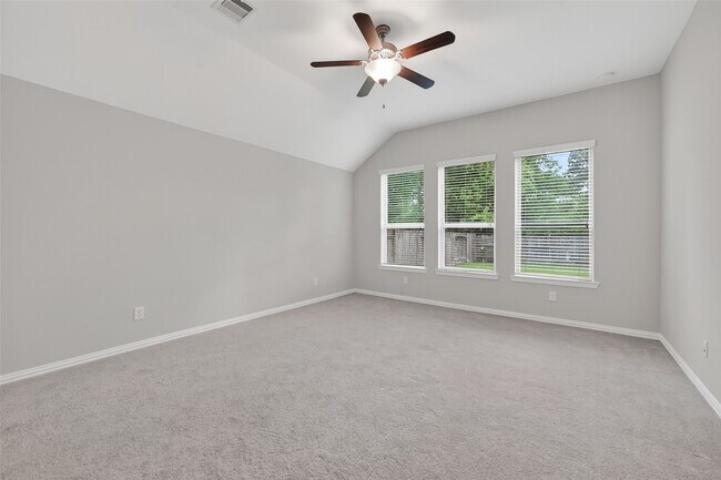 Building Photo - 134 S Bearkat Ct