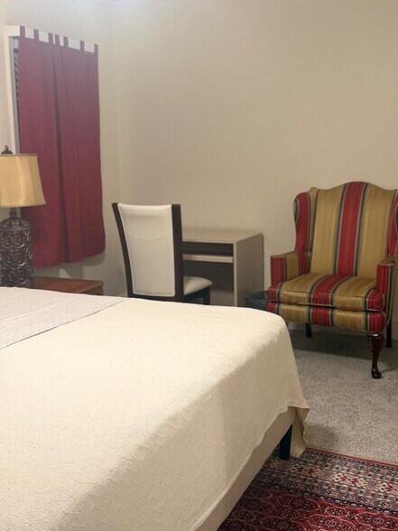 Building Photo - 5326 Main St