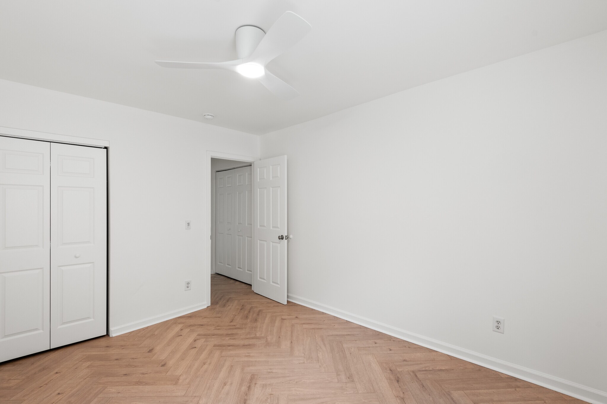 Building Photo - 907 Beaufort St