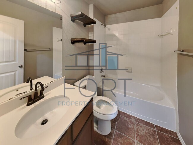 Building Photo - PERFECT HOME IN PRINCETON!