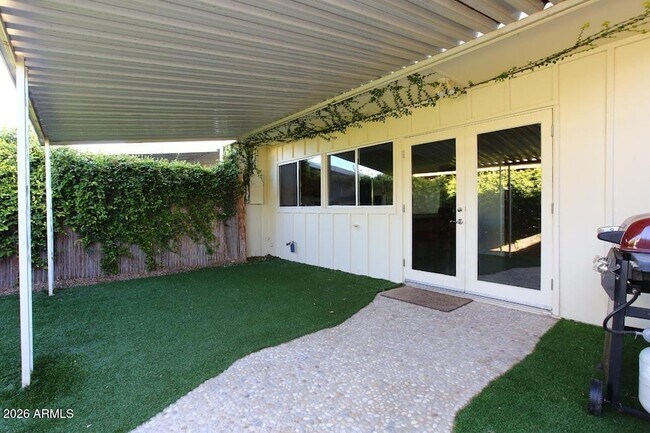 Building Photo - 5114 N Granite Reef Rd