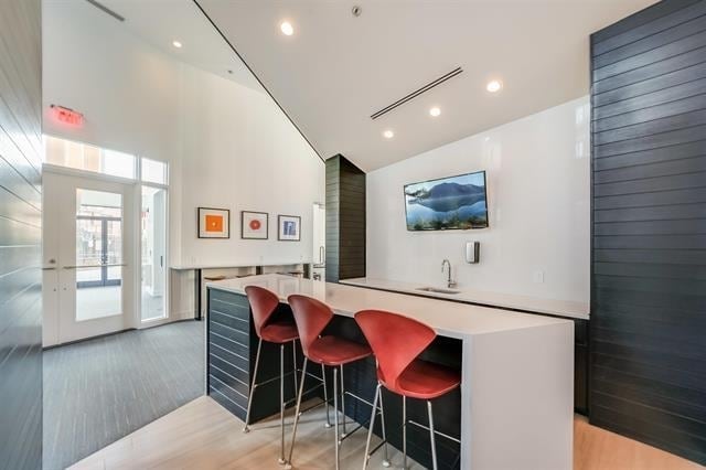 Building Photo - 1100 Maxwell Ln