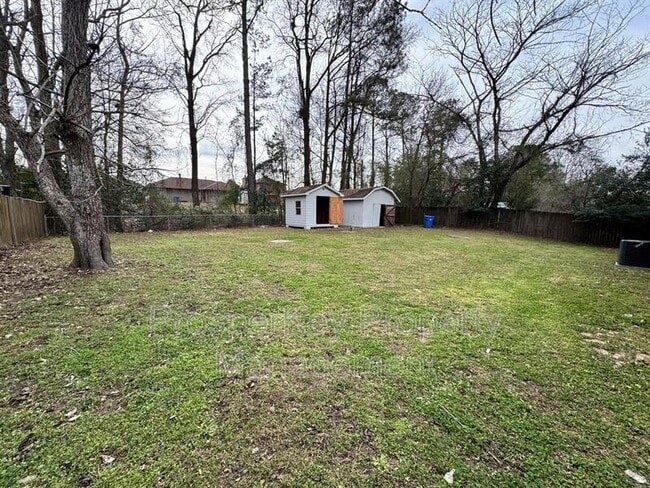 Building Photo - 6428 Luna Dr