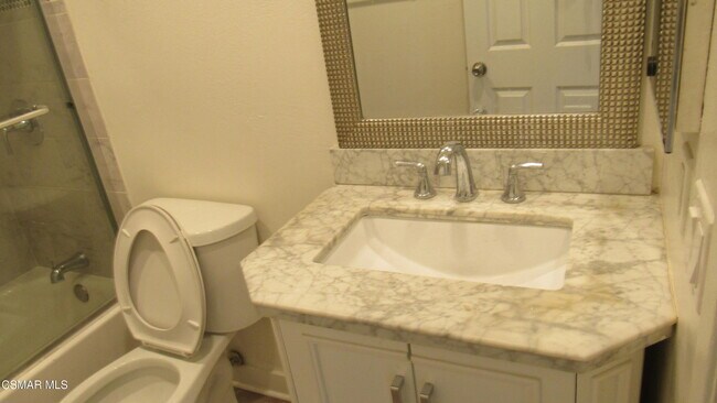 Building Photo - 1331 Casmalia Ct