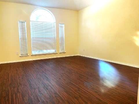 Building Photo - 838 Colson Dr