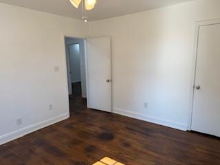 Building Photo - 1924 Woodside Rd