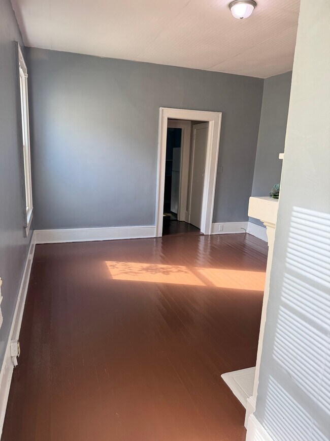 Building Photo - 209 E Capitola Ave