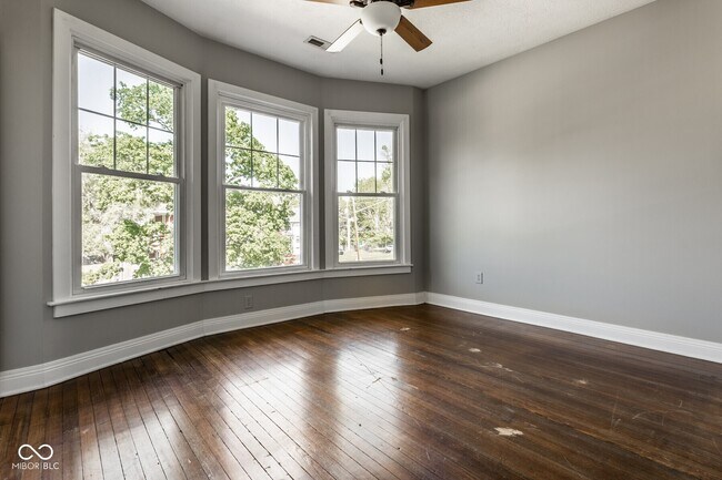 Building Photo - 3265 N New Jersey St