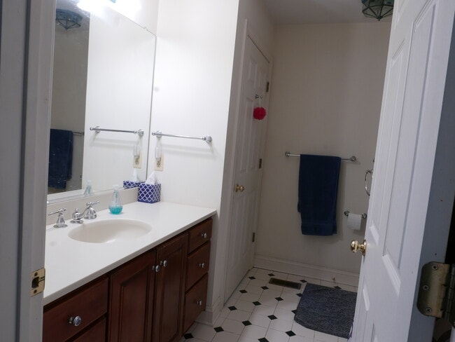 Bathroom - 8 Meadowbrook Club Way