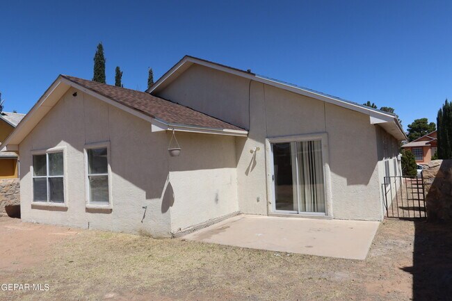 Building Photo - 11884 Belfry Park Dr