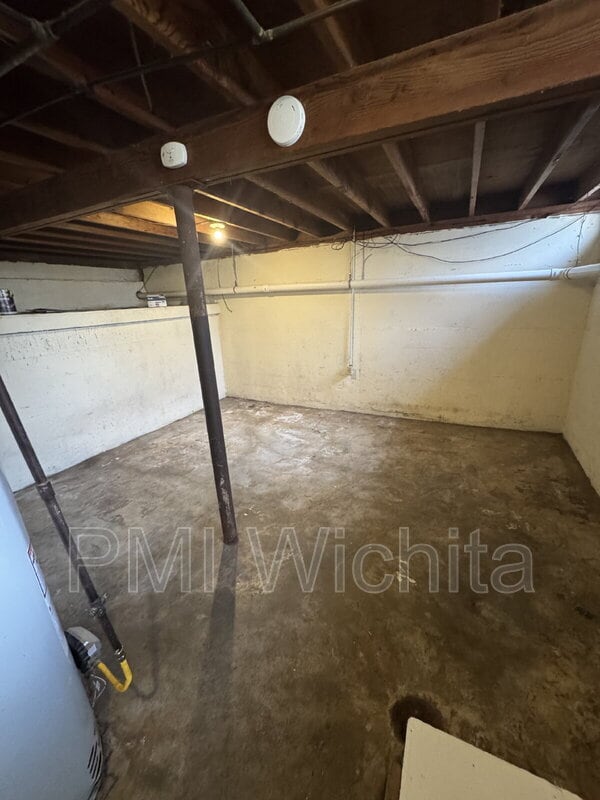 Building Photo - 1663 S Woodlawn Blvd
