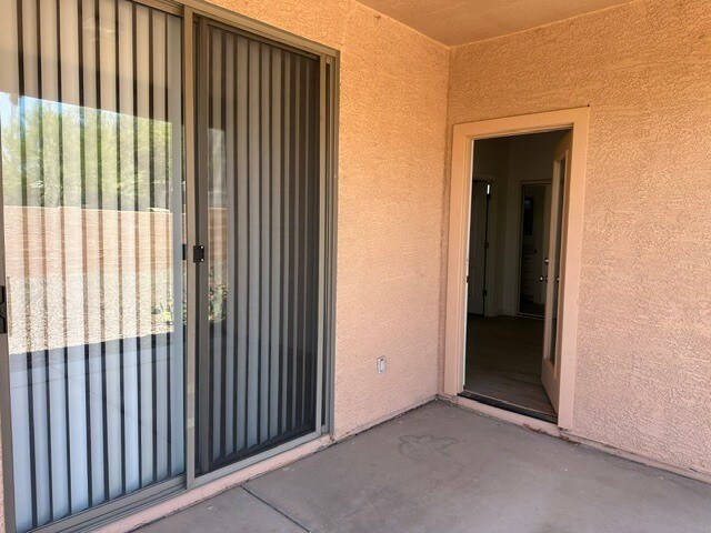 Building Photo - Outstanding 3 Bedrooms, 2 Baths, 2-car garage all on one level duplex separated by a 30-foot cour...
