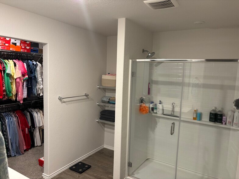 Building Photo - 2007 Palmer Pl