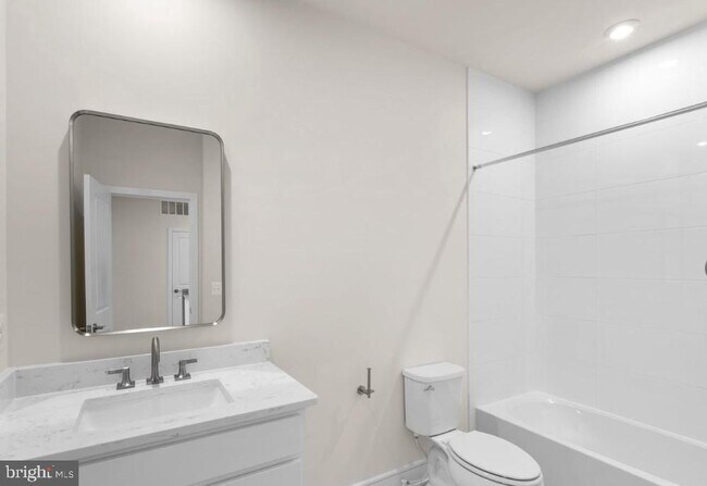 Building Photo - 21764 Dollis Hl Ter