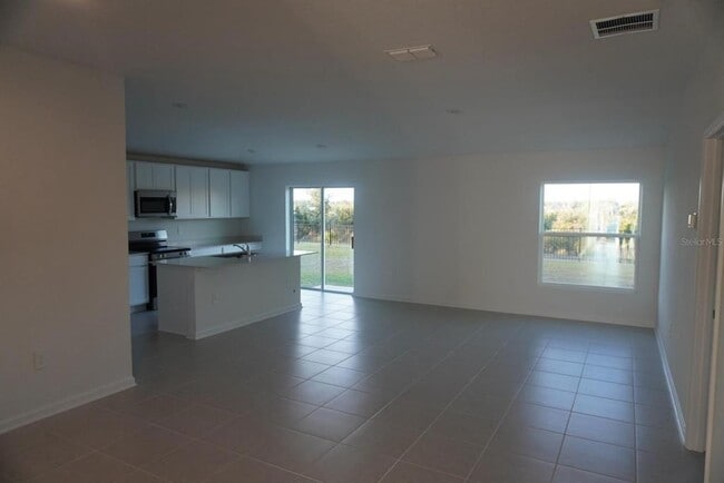 Building Photo - 3448 Chinotto Dr