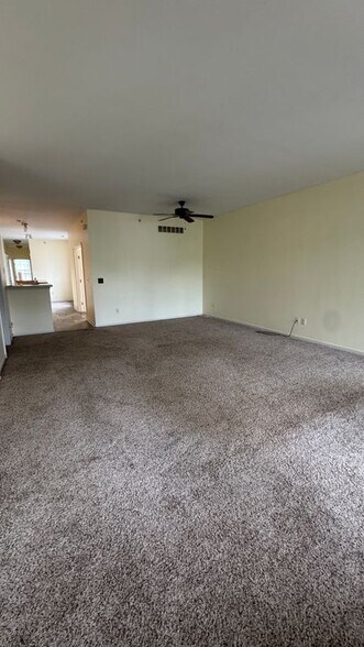 Building Photo - 362 Filmore St