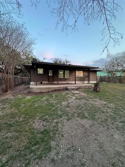 Building Photo - 7908 Creekmere Ln