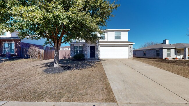 Building Photo - Spacious and Inviting Home by Fort Cavazos