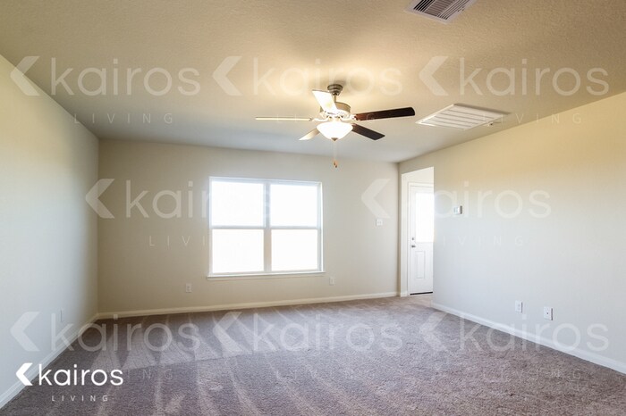 Building Photo - 8406 Longshore Slope Rd