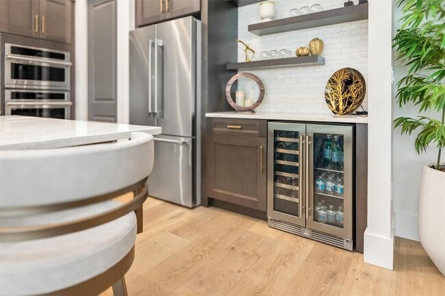 Building Photo - 9474 Melody Cir