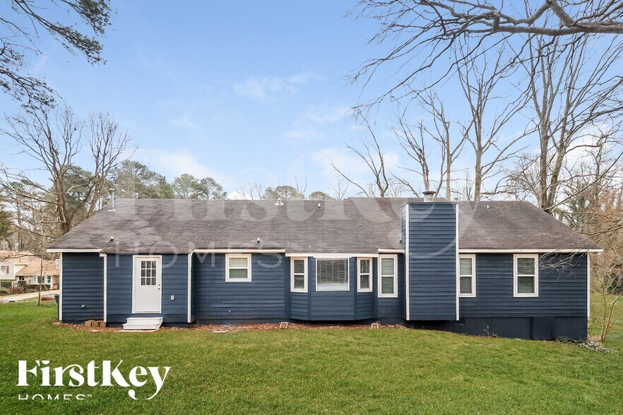 Building Photo - 1399 Ashbrook Dr NW