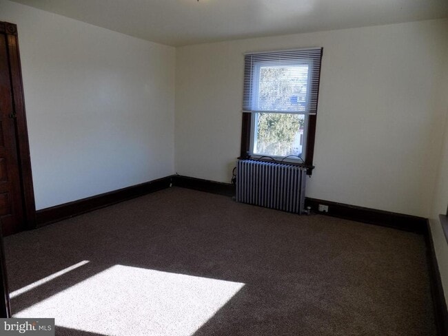 Building Photo - 53 Sunset Ave