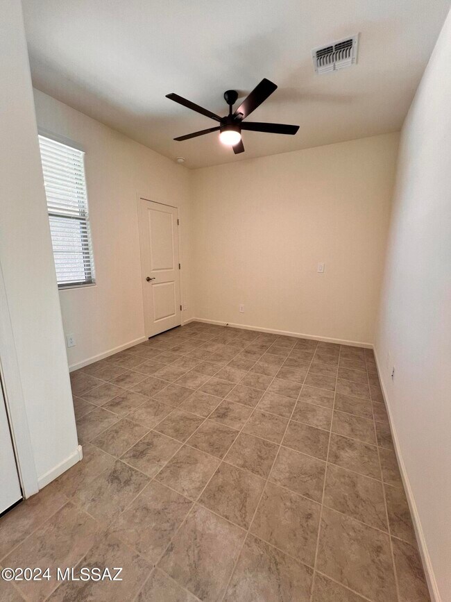 Building Photo - 12641 E Caden Dr