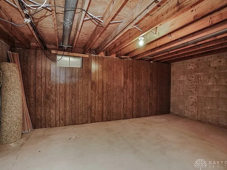 Building Photo - 7616 Pons Ln