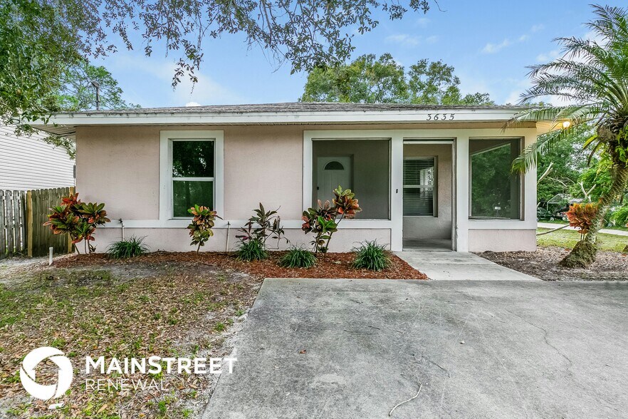 Primary Photo - 3635 Miami Ave