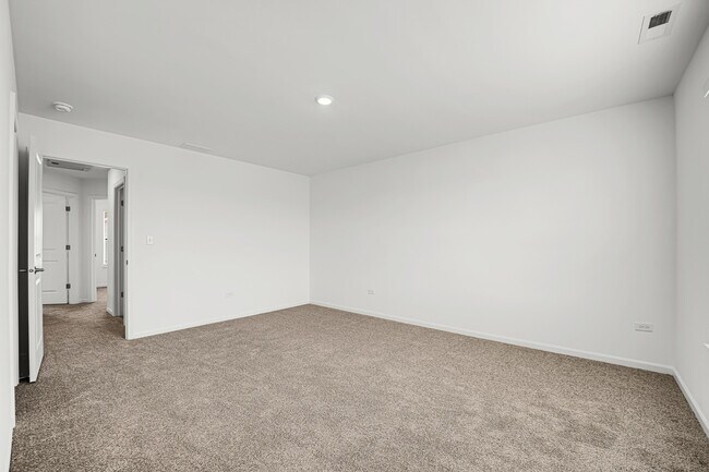 Building Photo - 25720 W Yorkshire Dr