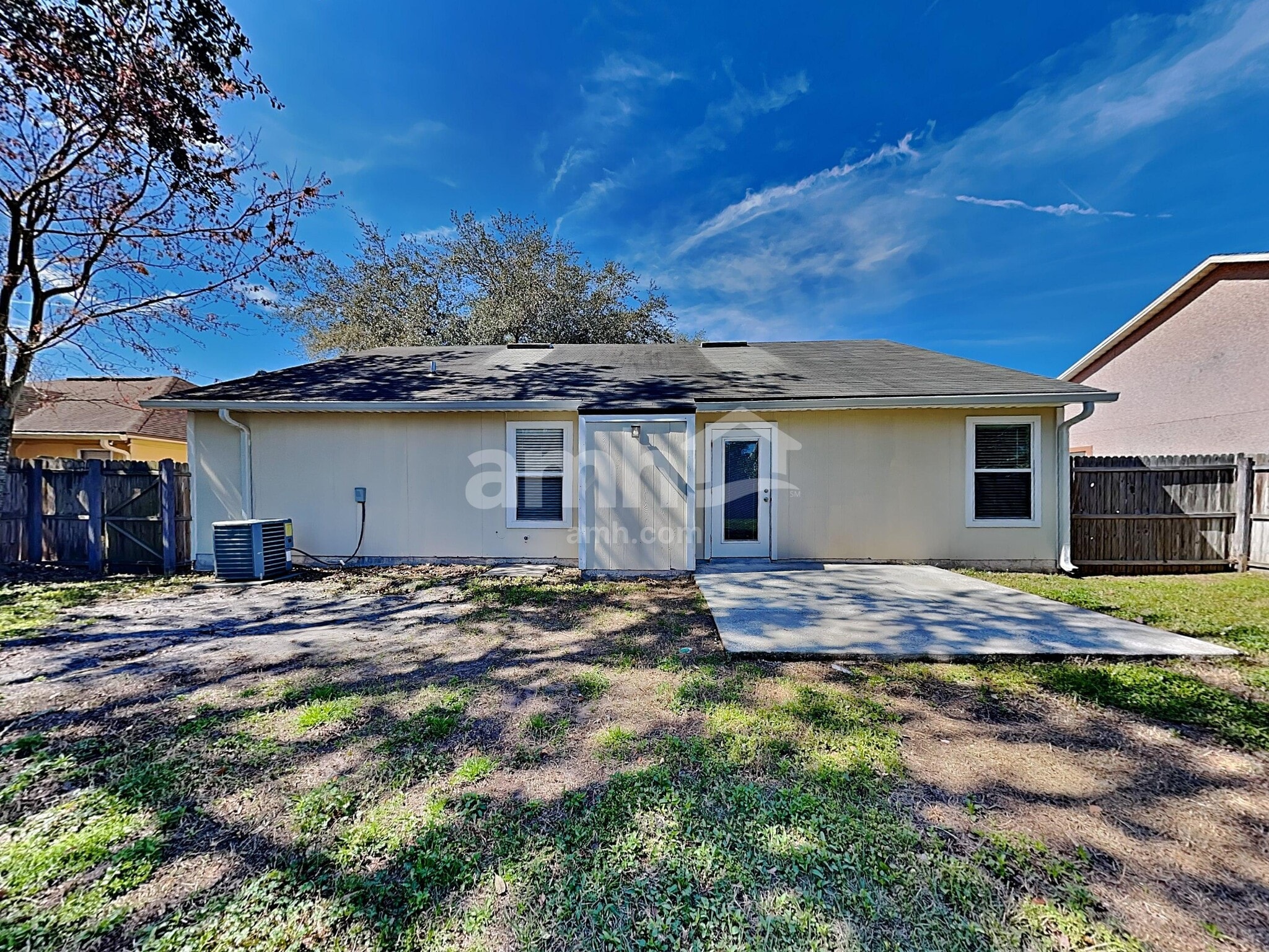 Building Photo - 1757 Chandelier Cir E