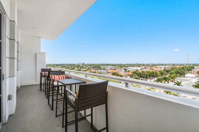 Building Photo - 155 E Boca Raton Rd