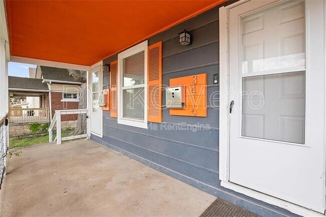 Building Photo - 3416 Anderson Ave