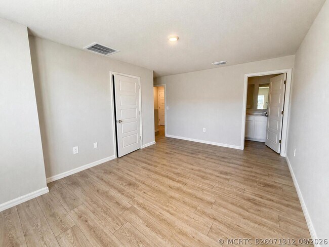 Building Photo - 8172 Cobblestone Dr
