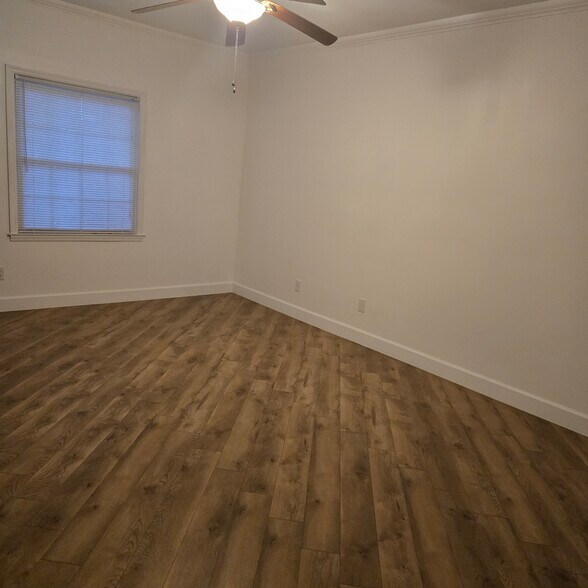 Building Photo - 5927 Quail Hollow Rd