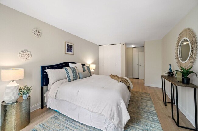 Building Photo - 440 N Wabash Ave