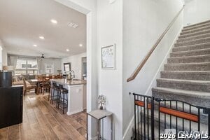 Building Photo - 2409 Ayers Dr