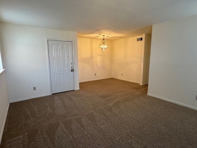 Building Photo - 9101 Country Creek St
