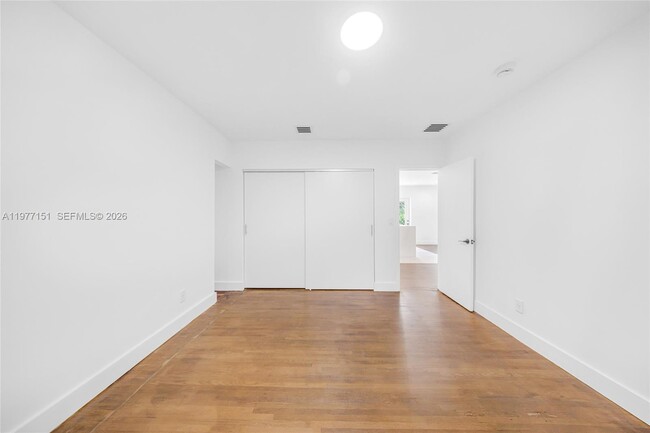 Building Photo - 250 NW 98th St